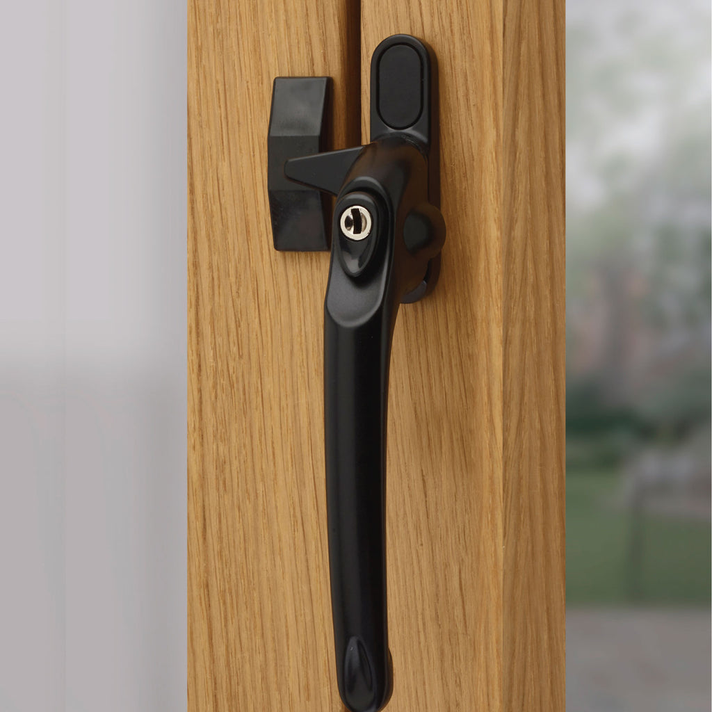 Maxim Cockspur Locking Window Handle Right Hand