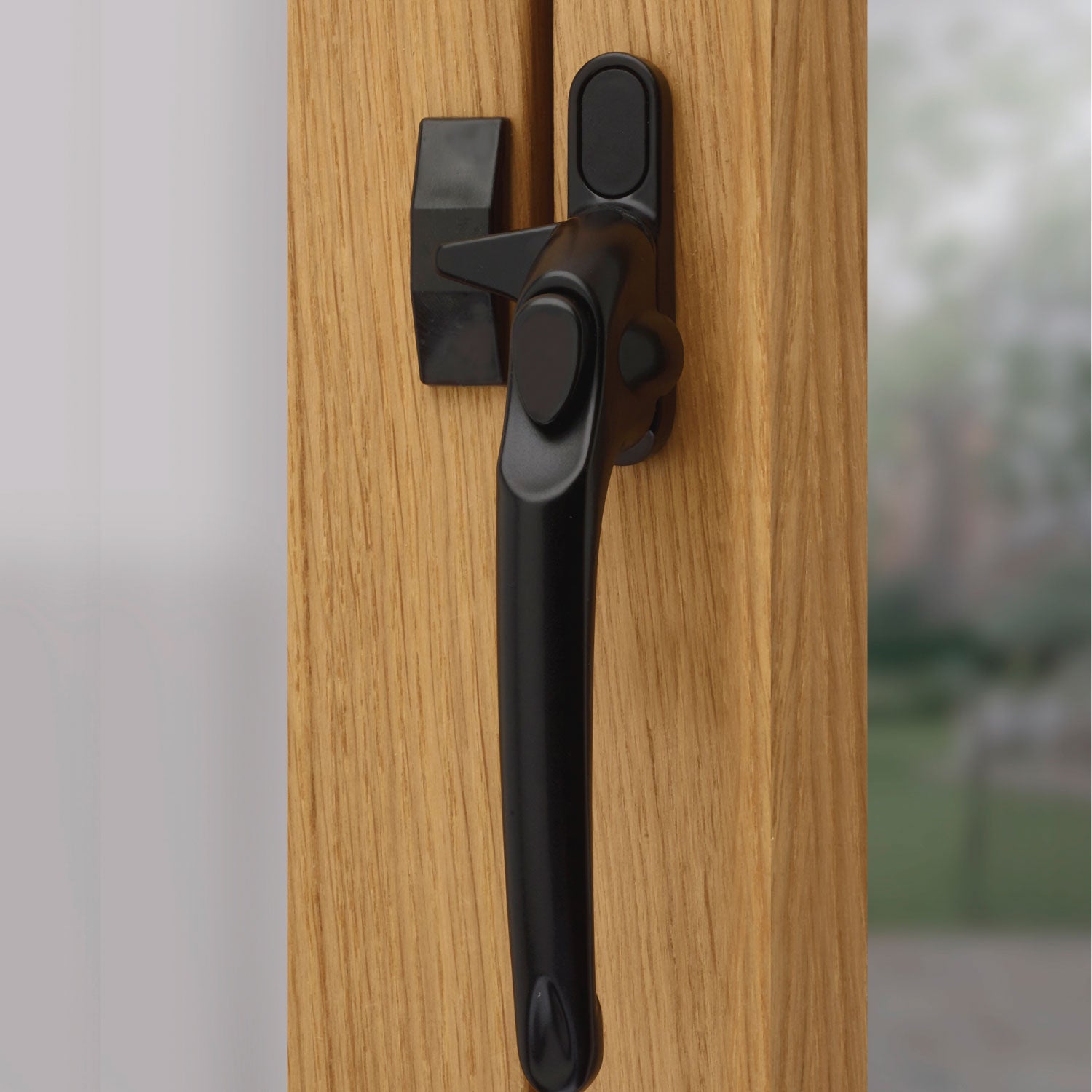 Maxim Cockspur Non Locking Window Handle Right Hand