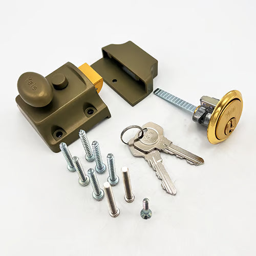 706 40mm Traditional Non Deadlocking Nightlatch