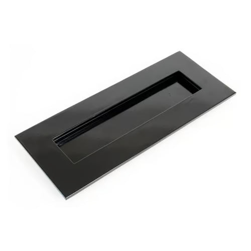 Small Letter Plate (LEAD TIME: 2-3 DAYS)