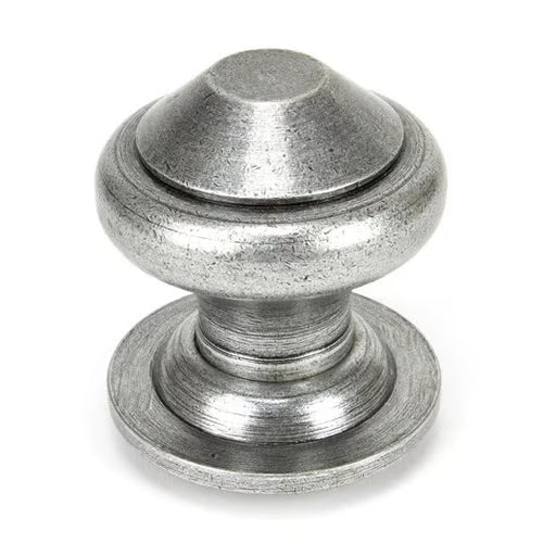 Regency Centre Door Knob (LEAD TIME: 2-3 DAYS)