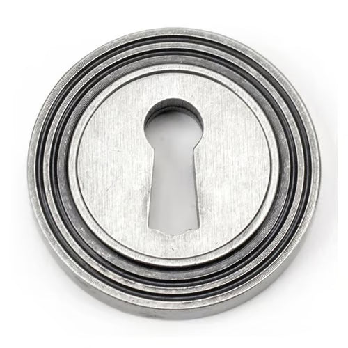 Round Escutcheon - Beehive (LEAD TIME: 2-3 DAYS)