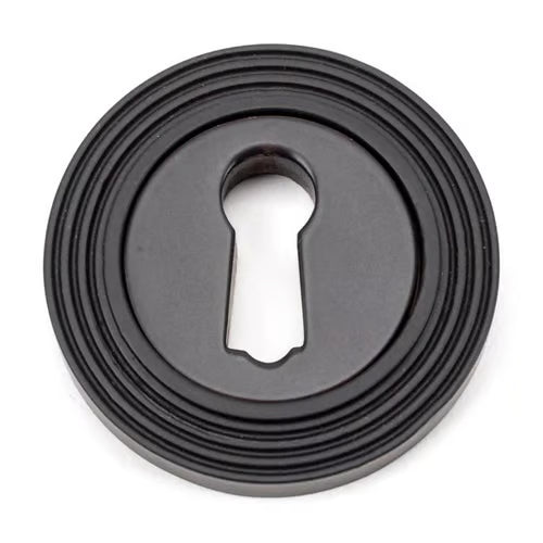 Round Escutcheon - Beehive (LEAD TIME: 2-3 DAYS)