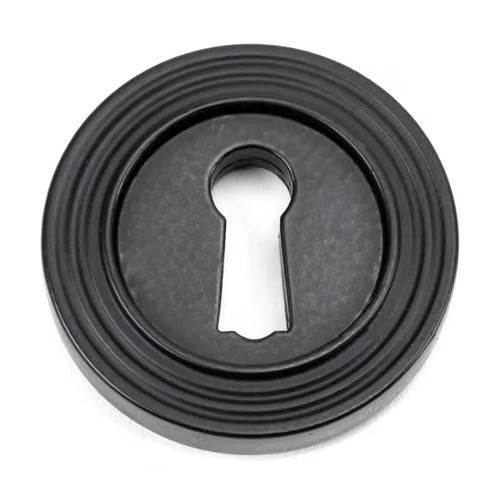 Round Escutcheon - Beehive (LEAD TIME: 2-3 DAYS)