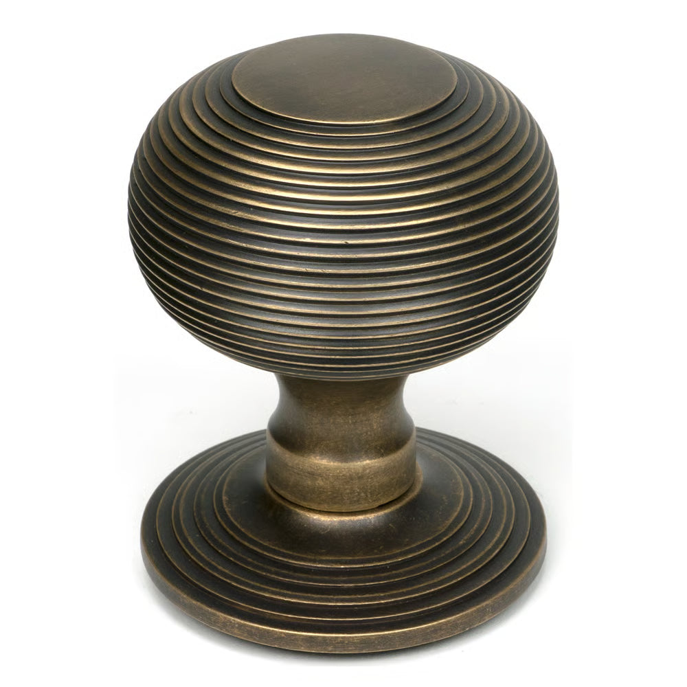 Beehive Centre Door Knob (LEAD TIME: 2-3 DAYS)