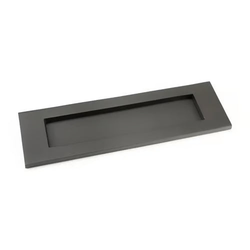 Large Letter Plate (LEAD TIME: 2-3 DAYS)