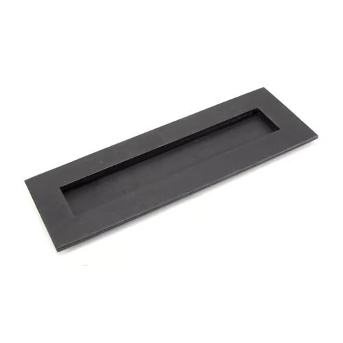 Large Letter Plate (LEAD TIME: 2-3 DAYS)